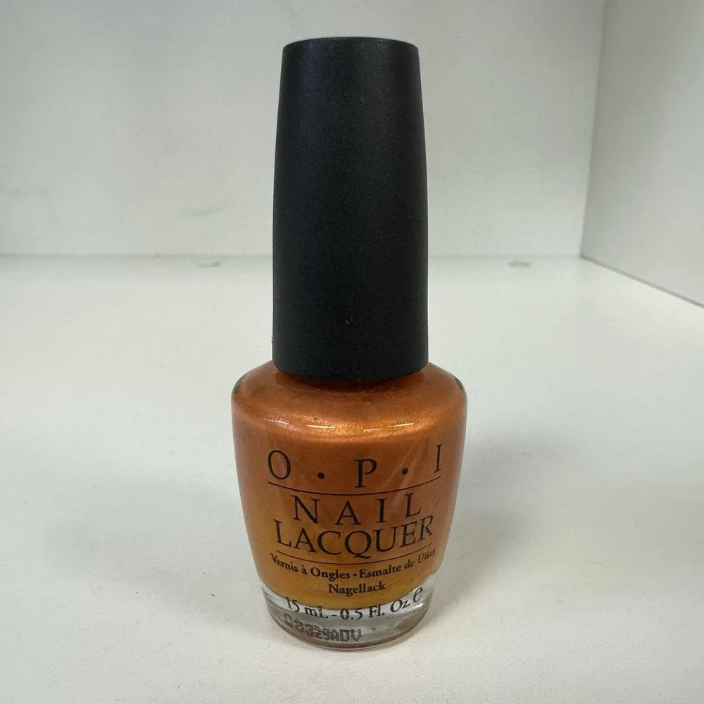 OPI Nail Polish Clubbing Til Sunrise NL B82 Discontinue 15 ml RARE